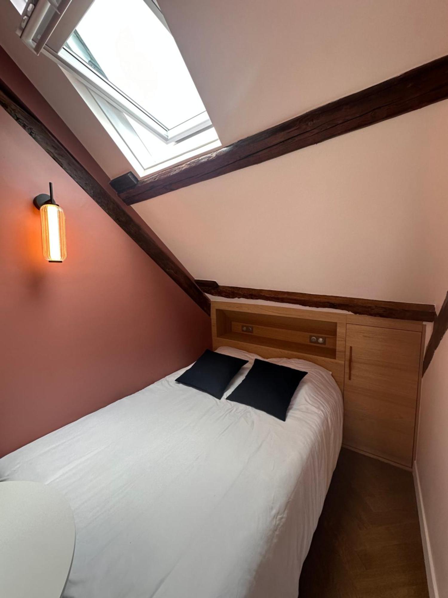 Nid D'Amour Sous Les Toits ! Honfleur Eksteriør billede