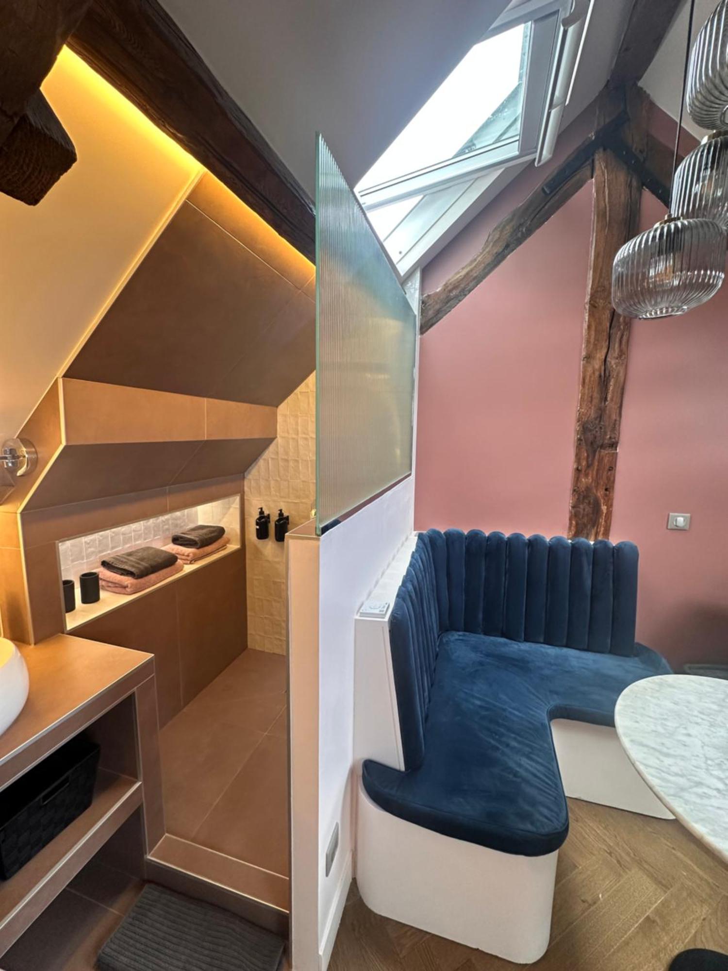 Nid D'Amour Sous Les Toits ! Honfleur Eksteriør billede