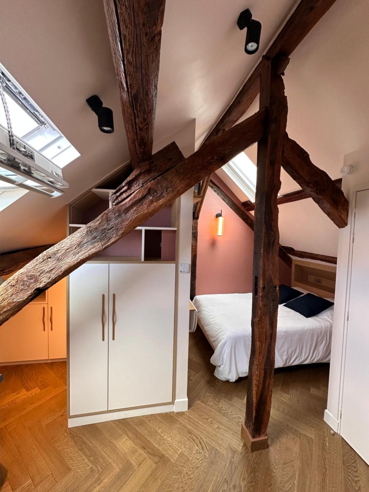 Nid D'Amour Sous Les Toits ! Honfleur Eksteriør billede